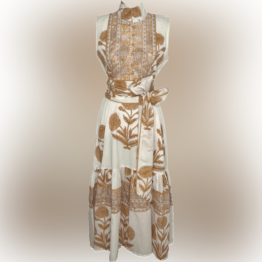 Sleeveless SUE SARTOR Flounce